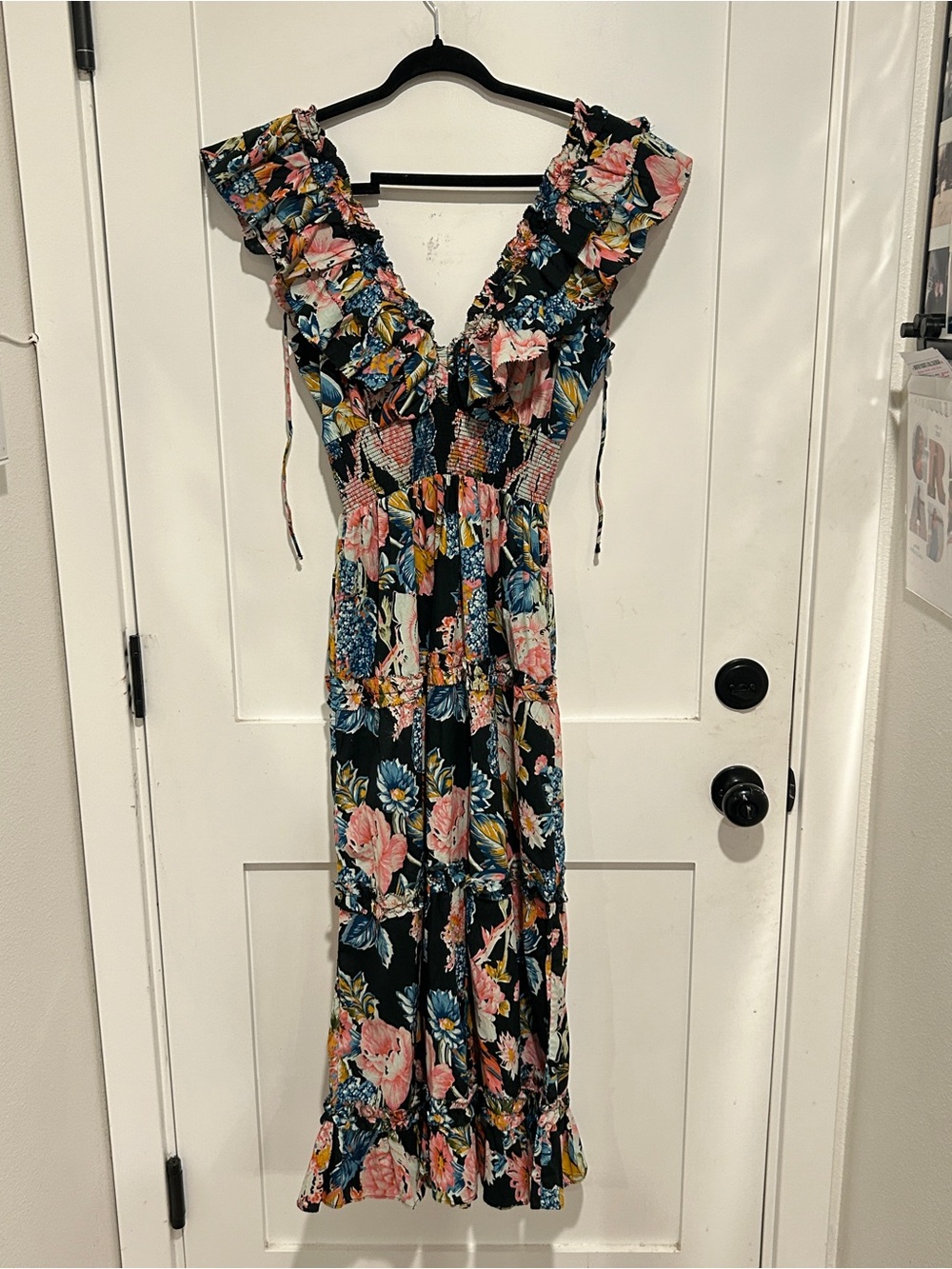 Love the Label Poplin Azalea Topanga Midi Dress Kylie Floral Print Size Medium